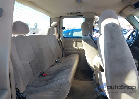 2005 Chevrolet Silverado 1500 Ls из США, поврежденный, VIN 1GCEC19T55Z153007